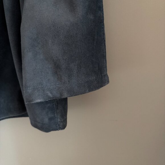 Vintage Hydrangea Blue Suede Jacket - Picture 3 of 10